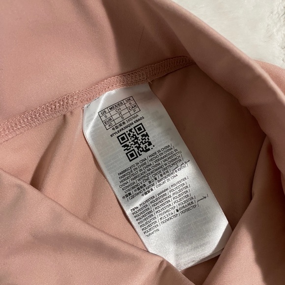 GUESS BIKER SHORT - Picture 5 of 5